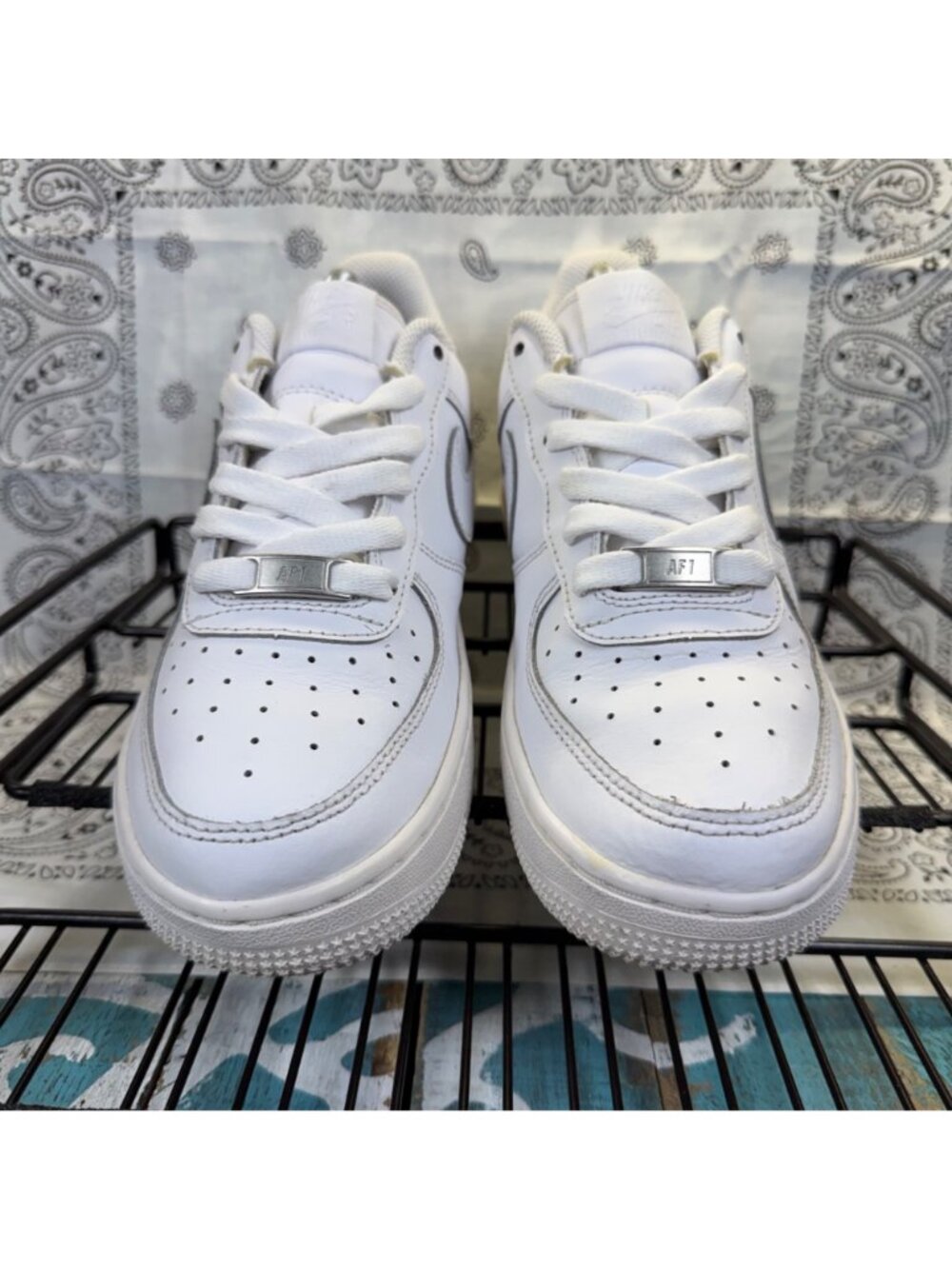 Nike Air Force 1 Low LE GS Triple White FV5951-111 Youth 5Y/Womans 6.5 EUC - Picture 7 of 10
